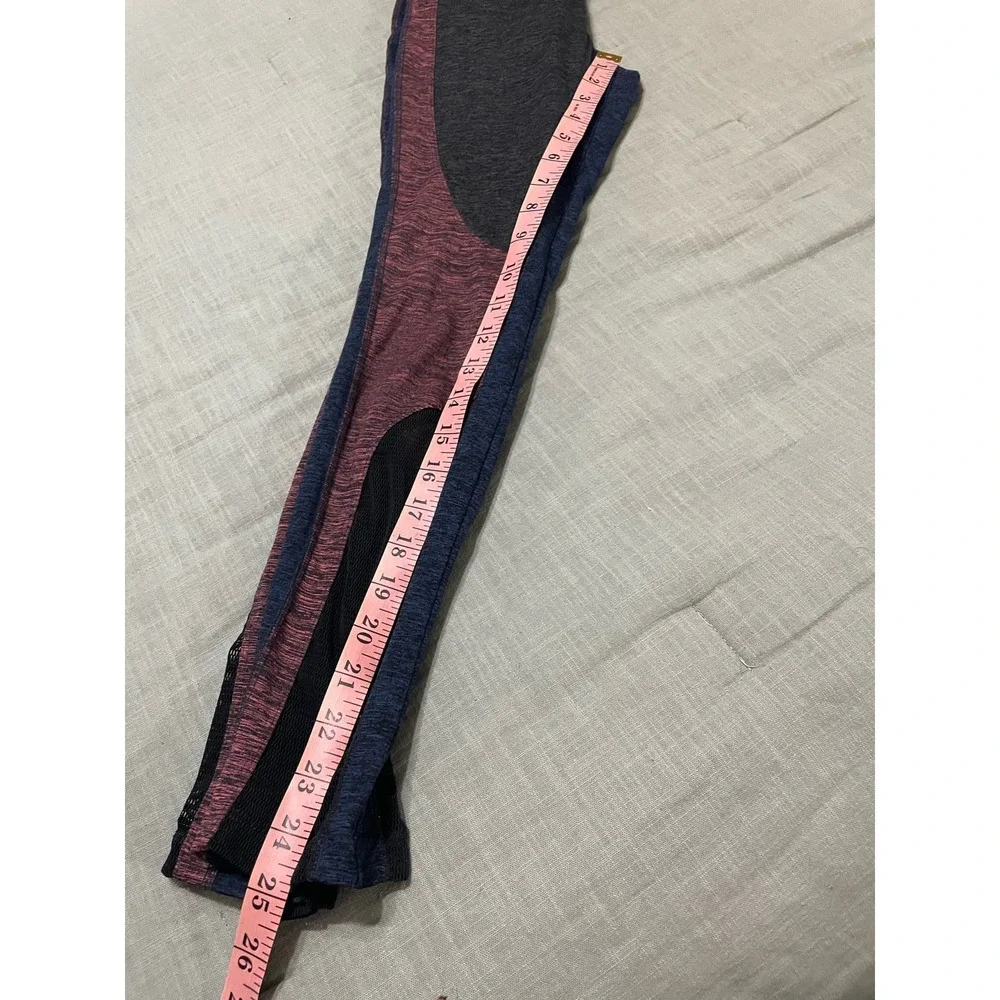 Free People Movement Dylan High rise Color Block Crop Leggings Yoga XS - Picture 8 of 11